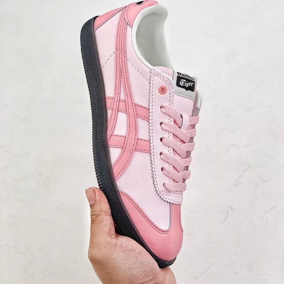 Onitsuka Tiger Pink Sneakers - Picture 2 of 9